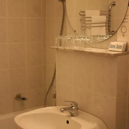 Training Ξενοδοχείο 3*