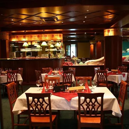 Training 3* Százhalombatta